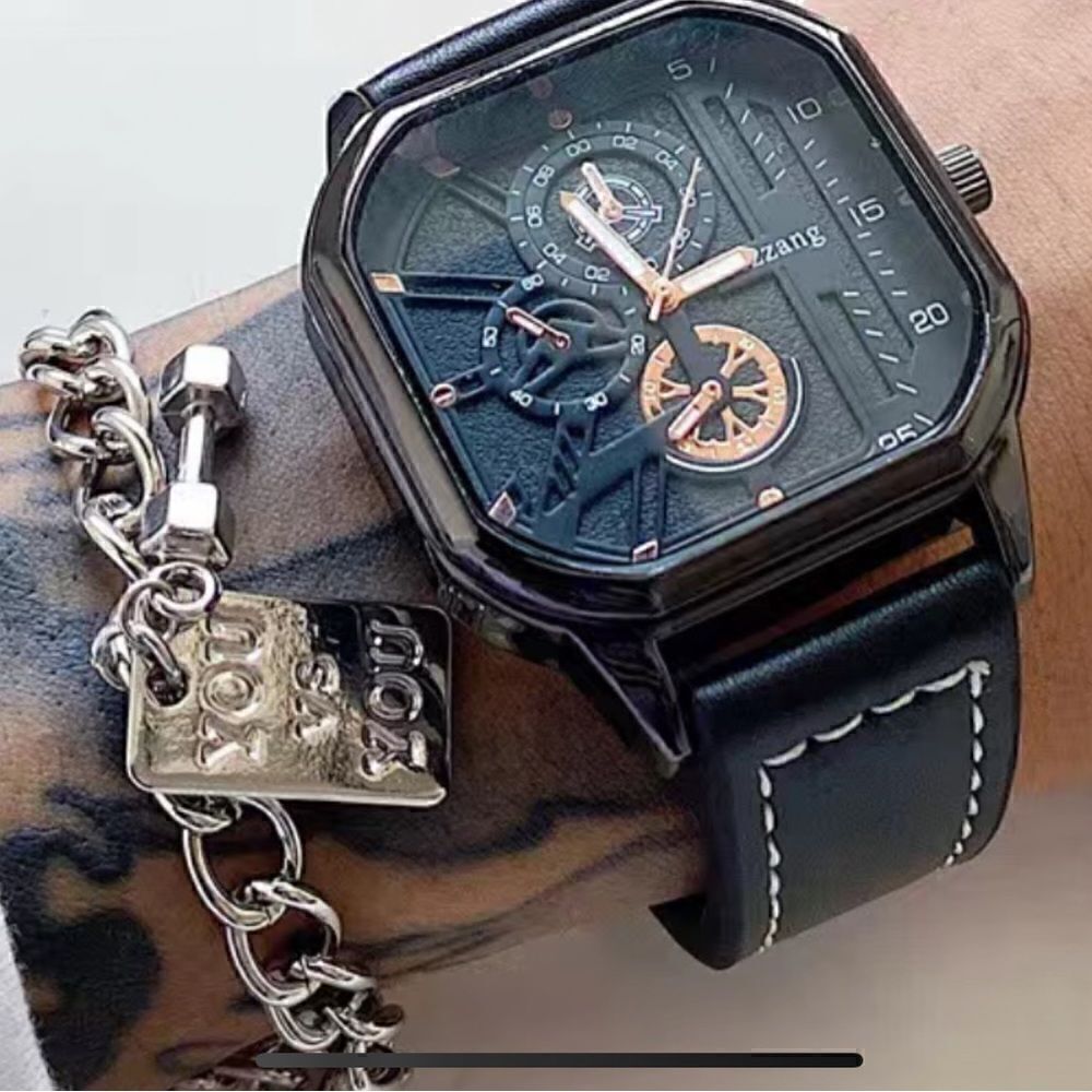 Two piece square, zinc, alloy, quartz, watch with a chain bracelet